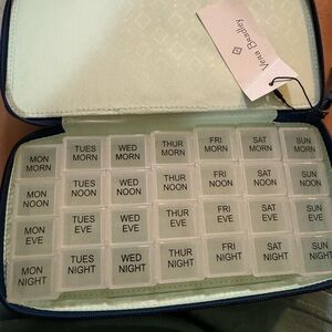 Vera Bradley large travel pill case
